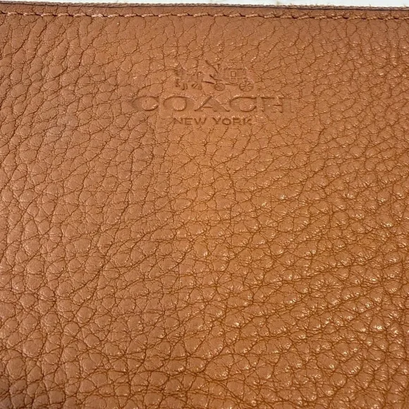 Coach zipper wallet - Picture 5 of 8